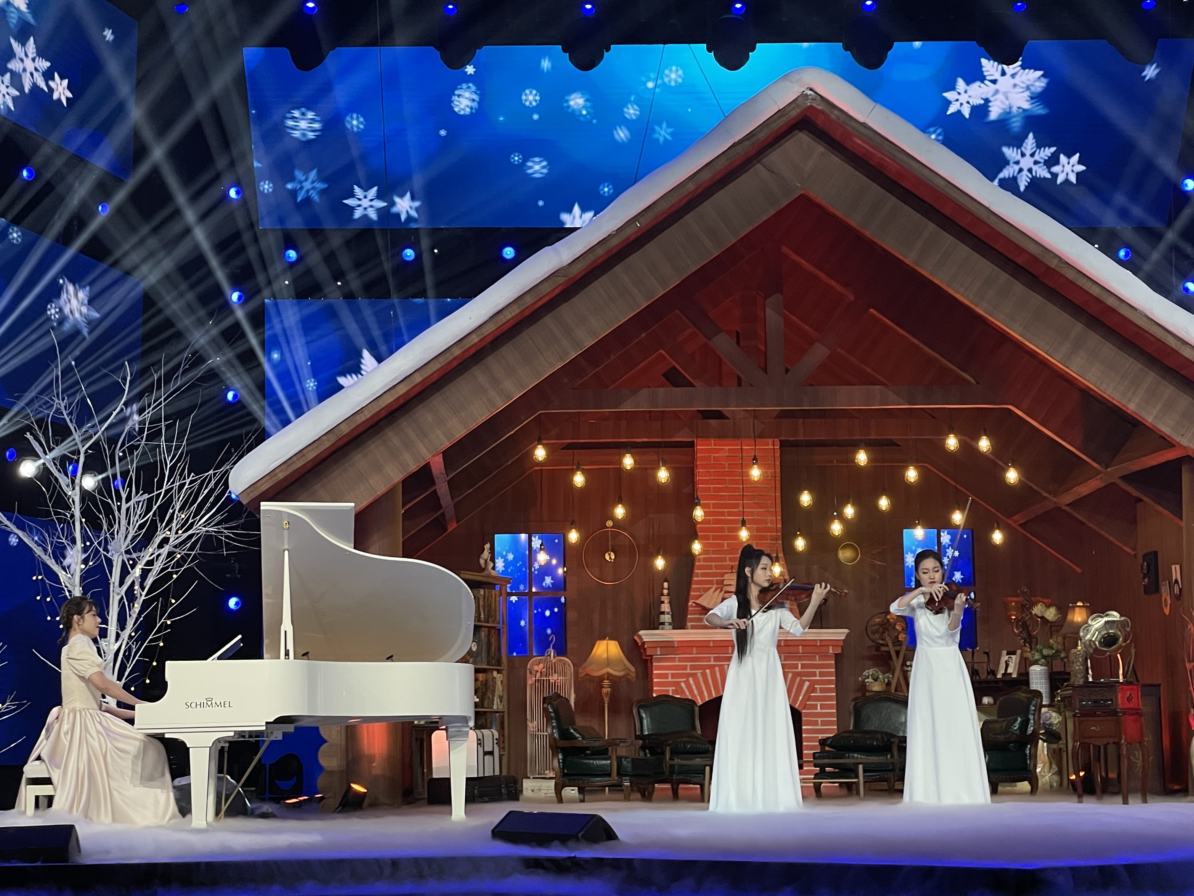 霜雪初落，《雪絨花》奏響初冬安暖